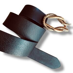 EXPRESS Gold Snake Buckle Belt Wmn’s Sz L Black Faux Leather Waist Hip Belt Edgy